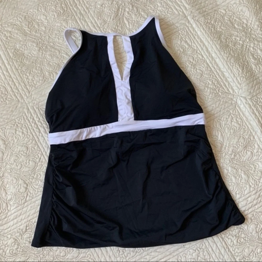 NWT Coastal Blue Plus Size Swimming Top